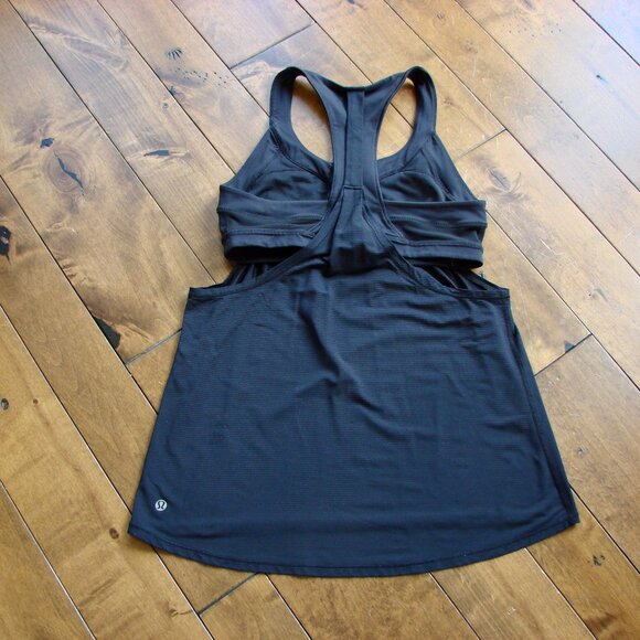 Lululemon Black Racerback Tank Top Sports Bra Yoga Built In Bra Size 8 - Picture 6 of 10